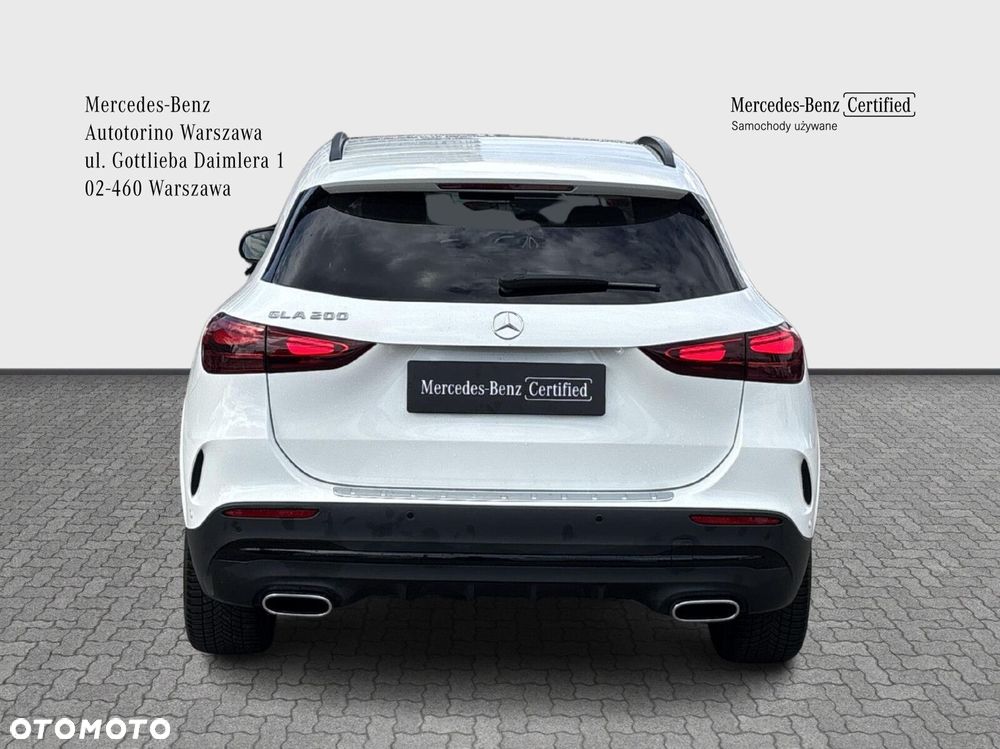 Mercedes-Benz GLA - 5