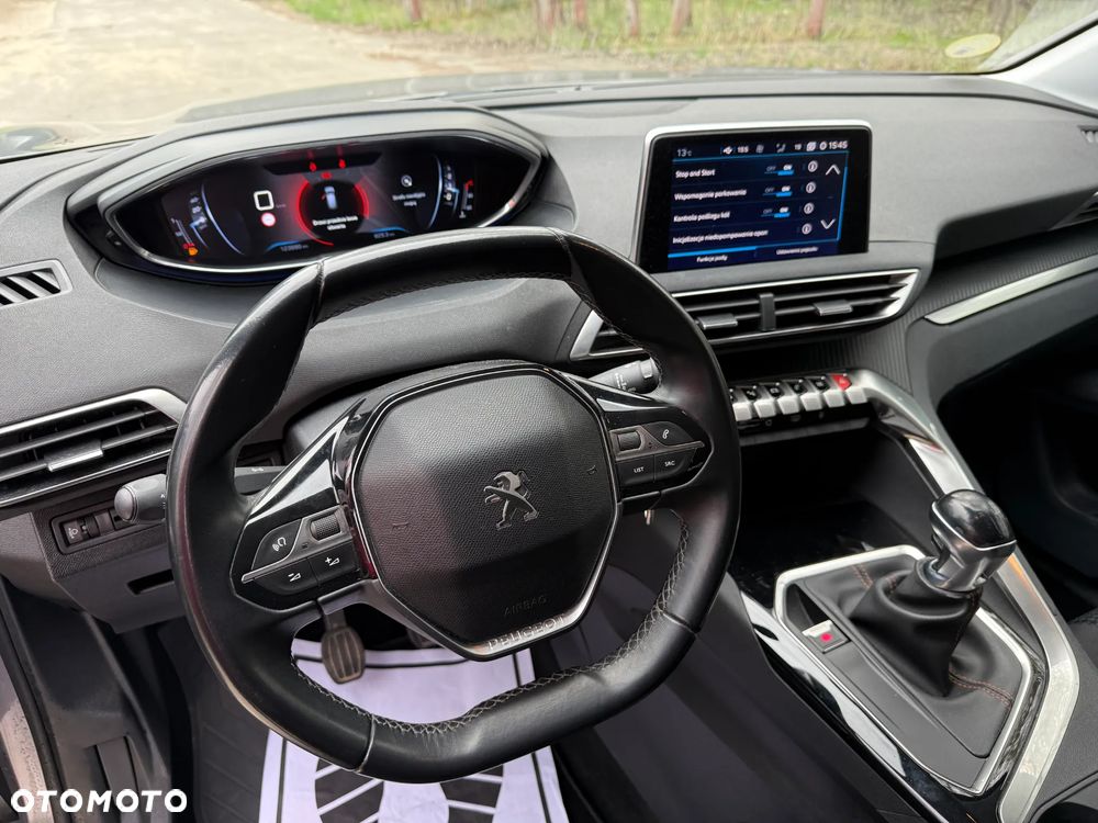 Peugeot 3008 1.5 BlueHDi Allure S&S - 10