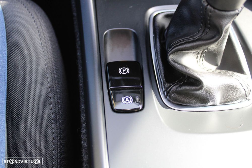 Volvo XC 40 1.5 T2 Momentum - 45