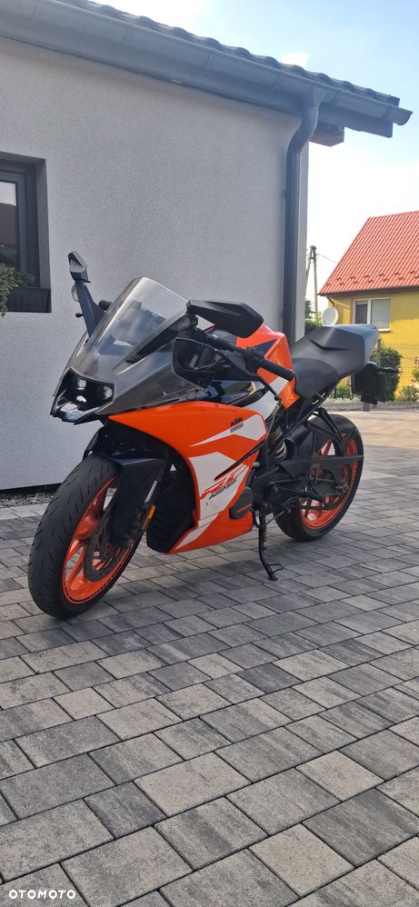 KTM RC 125 - 1