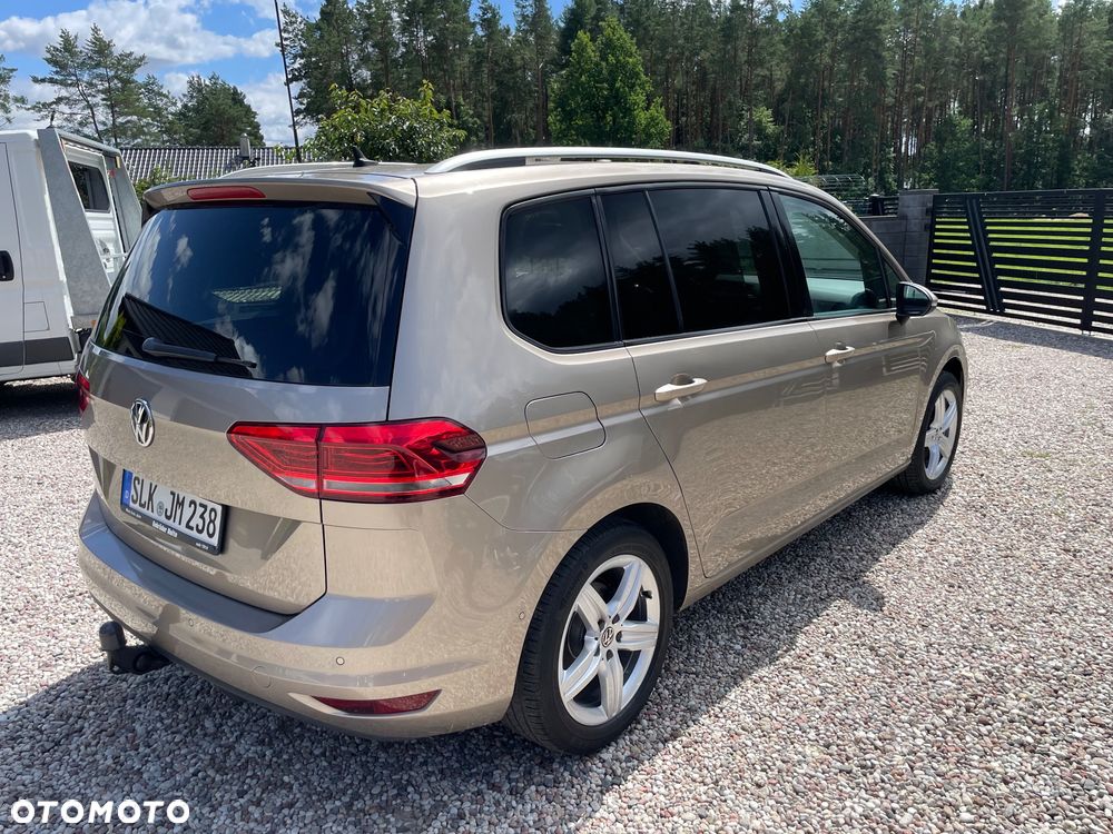 Volkswagen Tiguan - 4