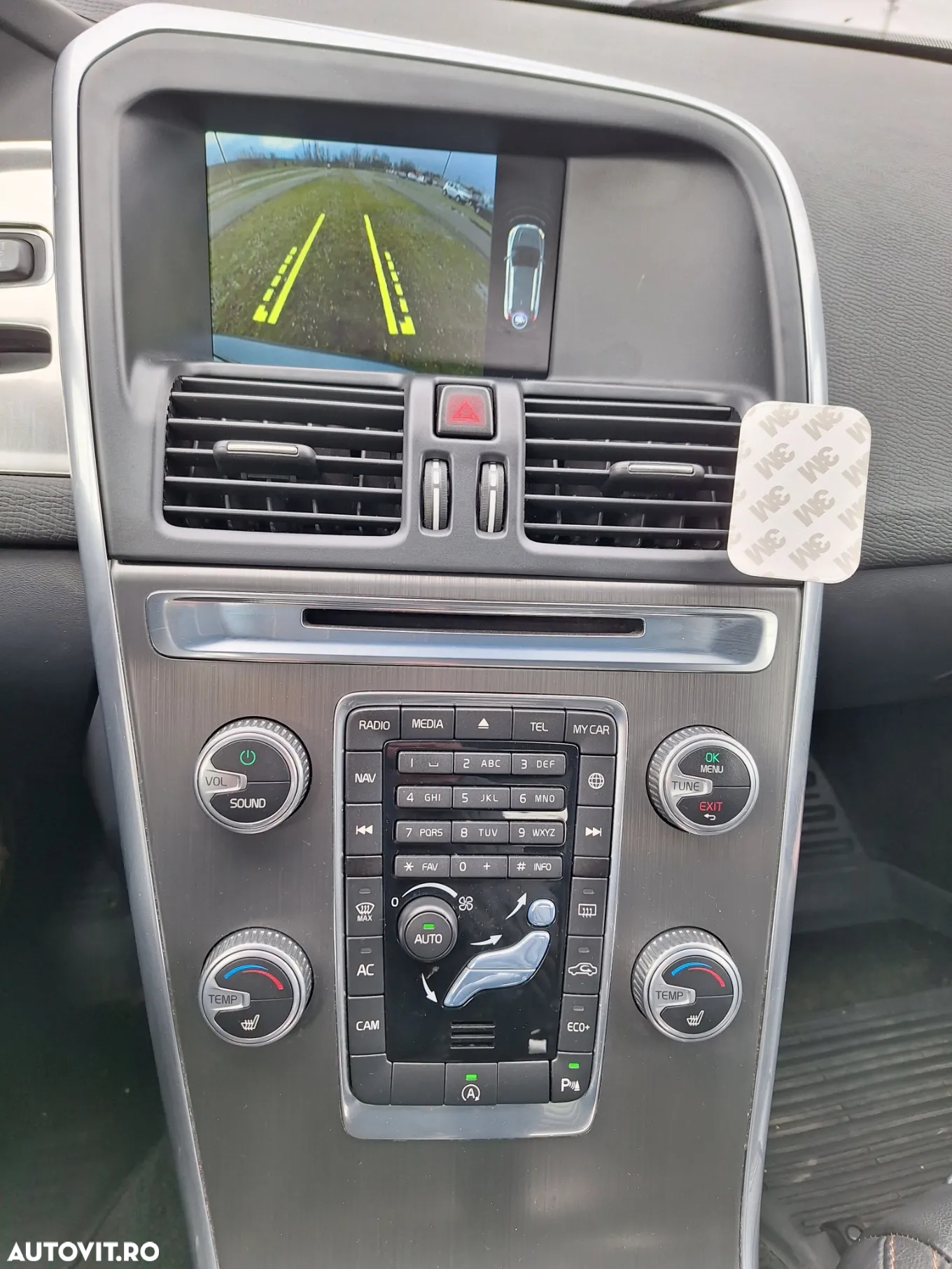 Volvo XC 60 - 8