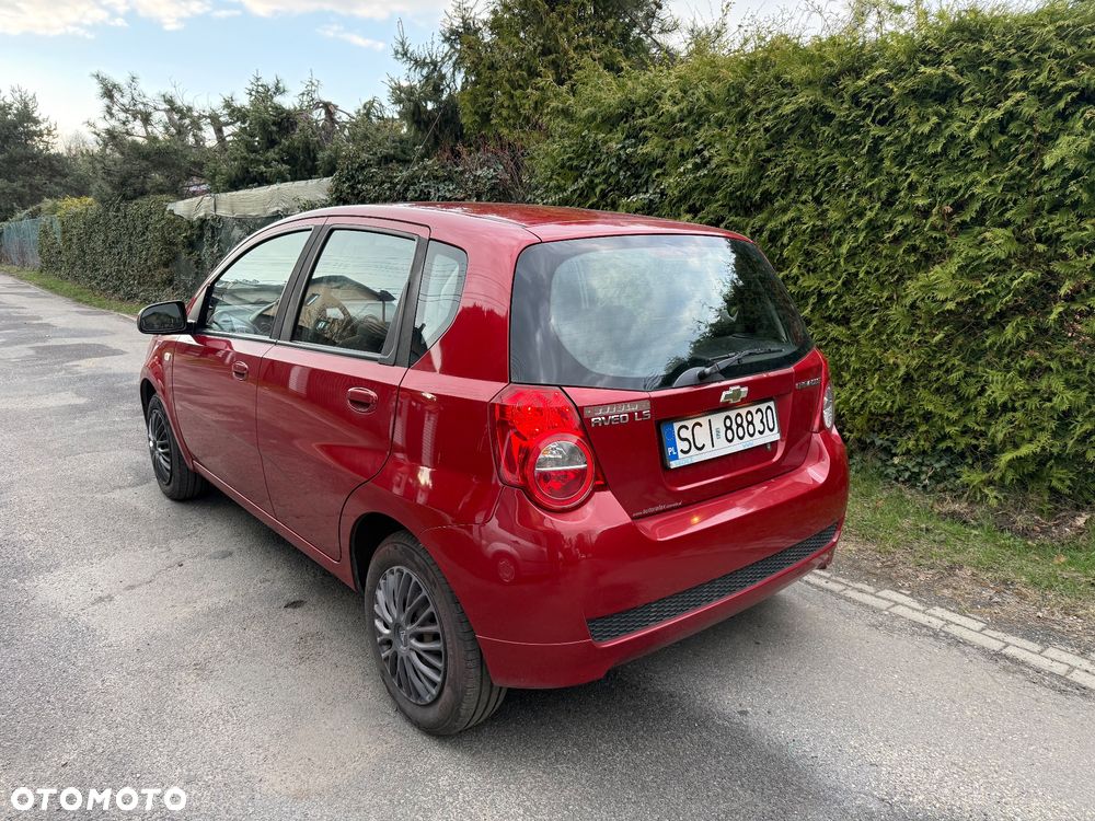 Chevrolet Aveo 1.2 16V LS - 8