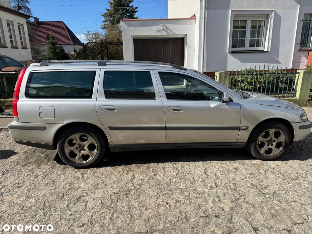 Volvo V70 - 3