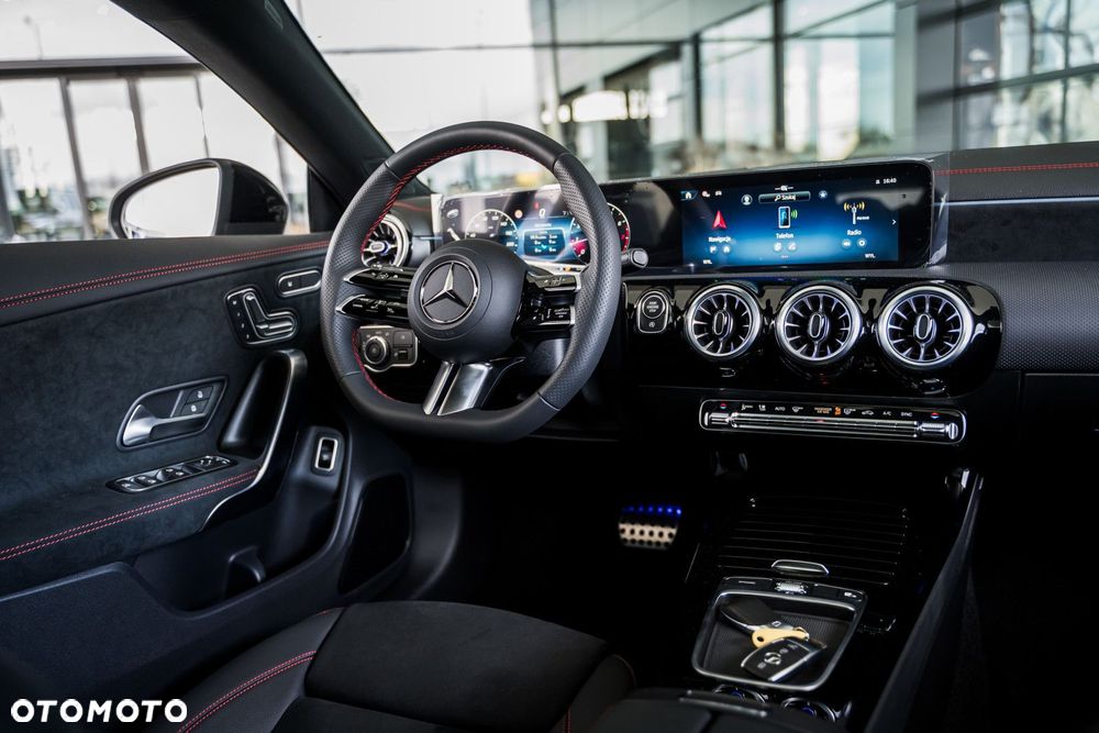 Mercedes-Benz CLA - 19