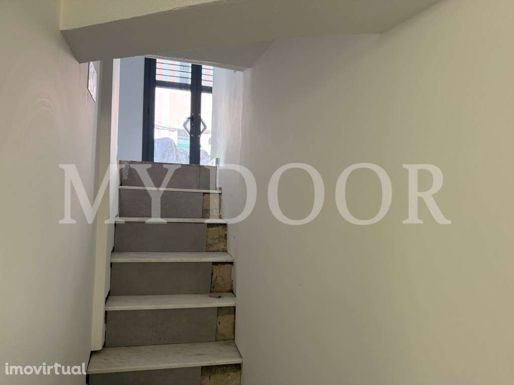 LOJA c/ Cave - Moscavide - Ideal para Comércio / Serviços - CENTRAL - Grande imagem: 4/14