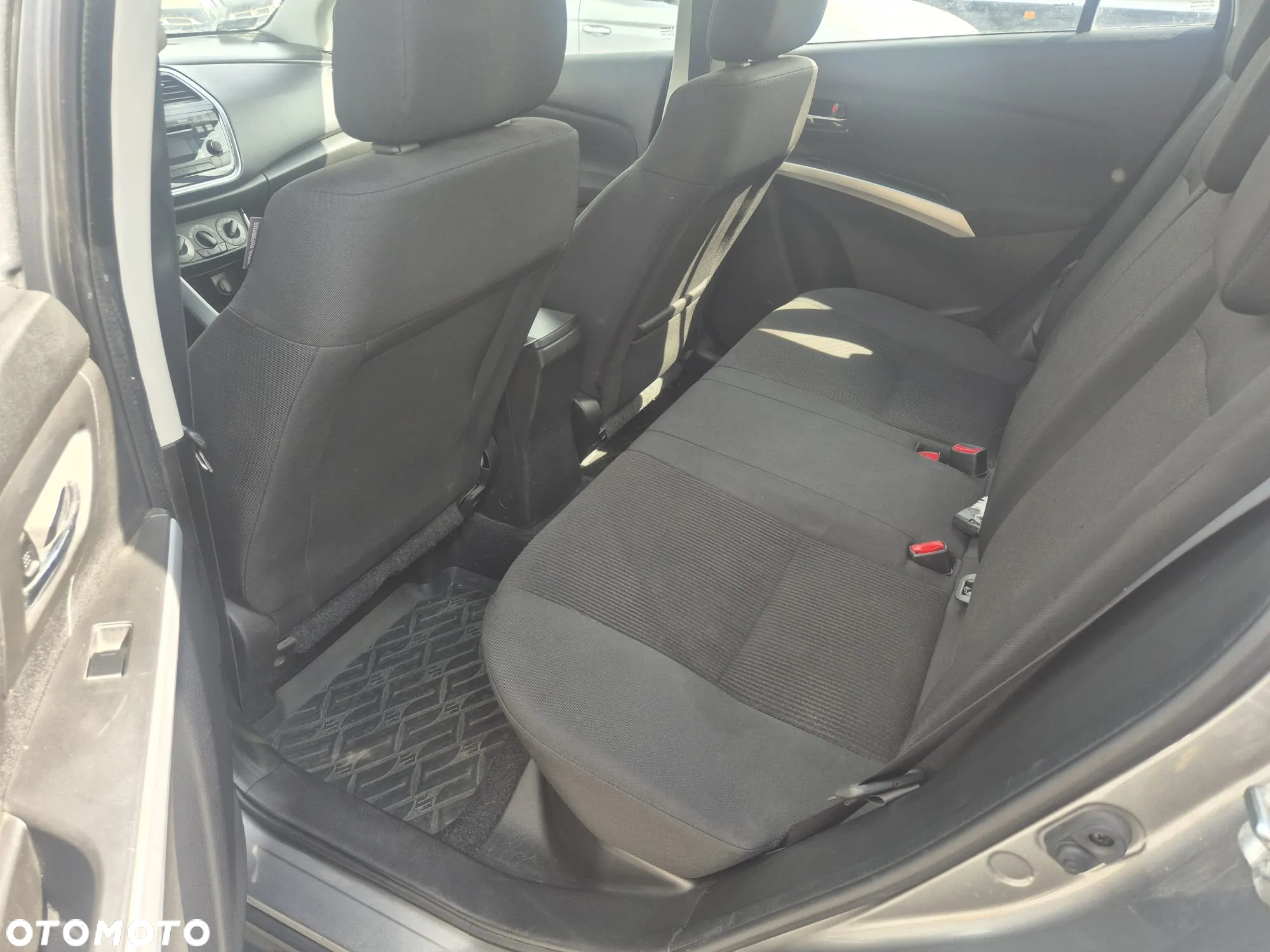 Suzuki SX4 - 7