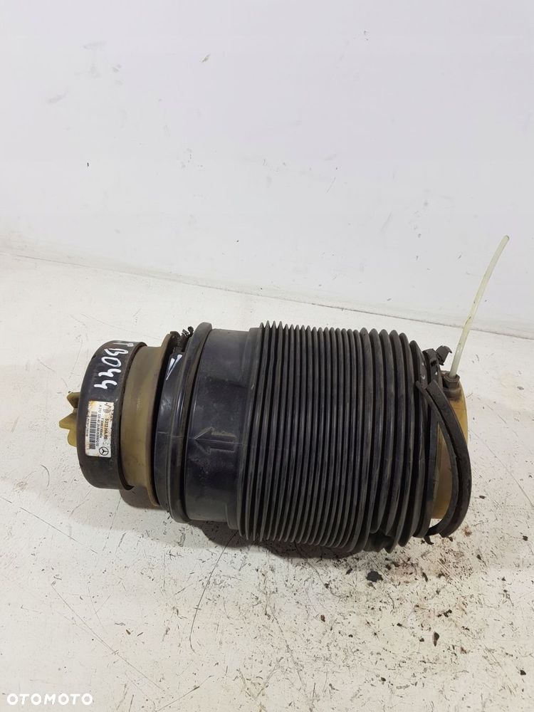 poduszka zawieszenia prawy tył a2123204025 mercedes e-klasa w212 lci kombi - 4