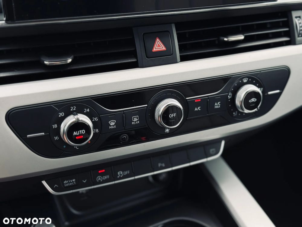 Audi A4 Avant 30 TDI mHEV Advanced S tronic - 31