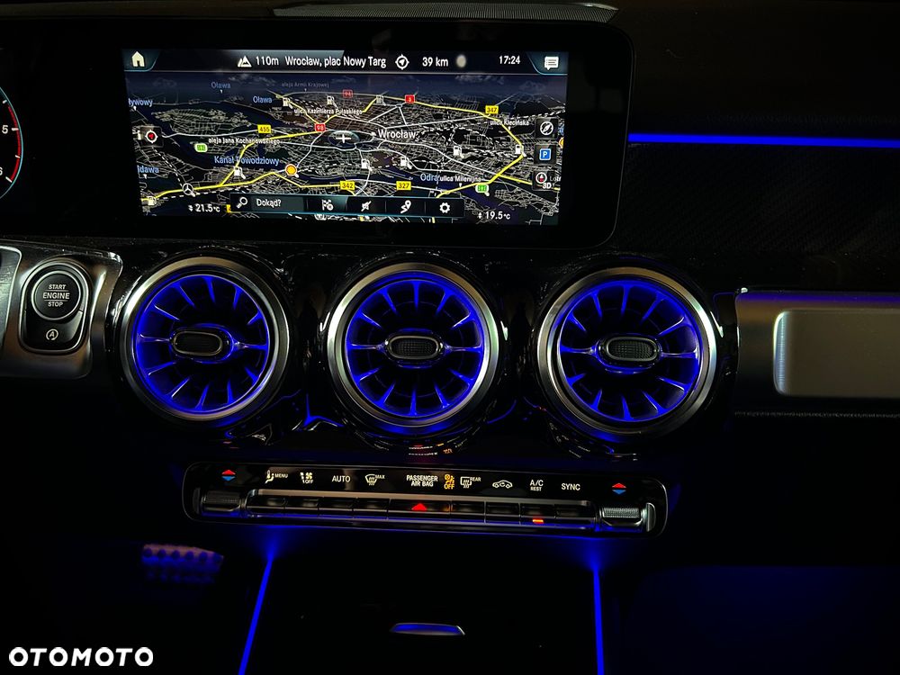 Mercedes-Benz GLB 200 d AMG Line 8G-DCT - 18