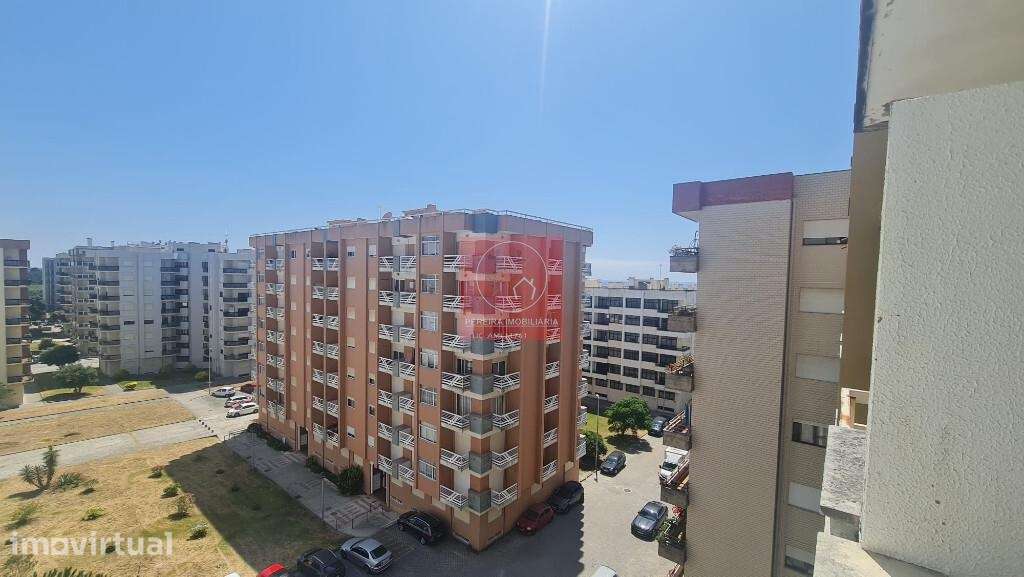 APT-T2-À VENDA | AMOROSA - Grande imagem: 3/14