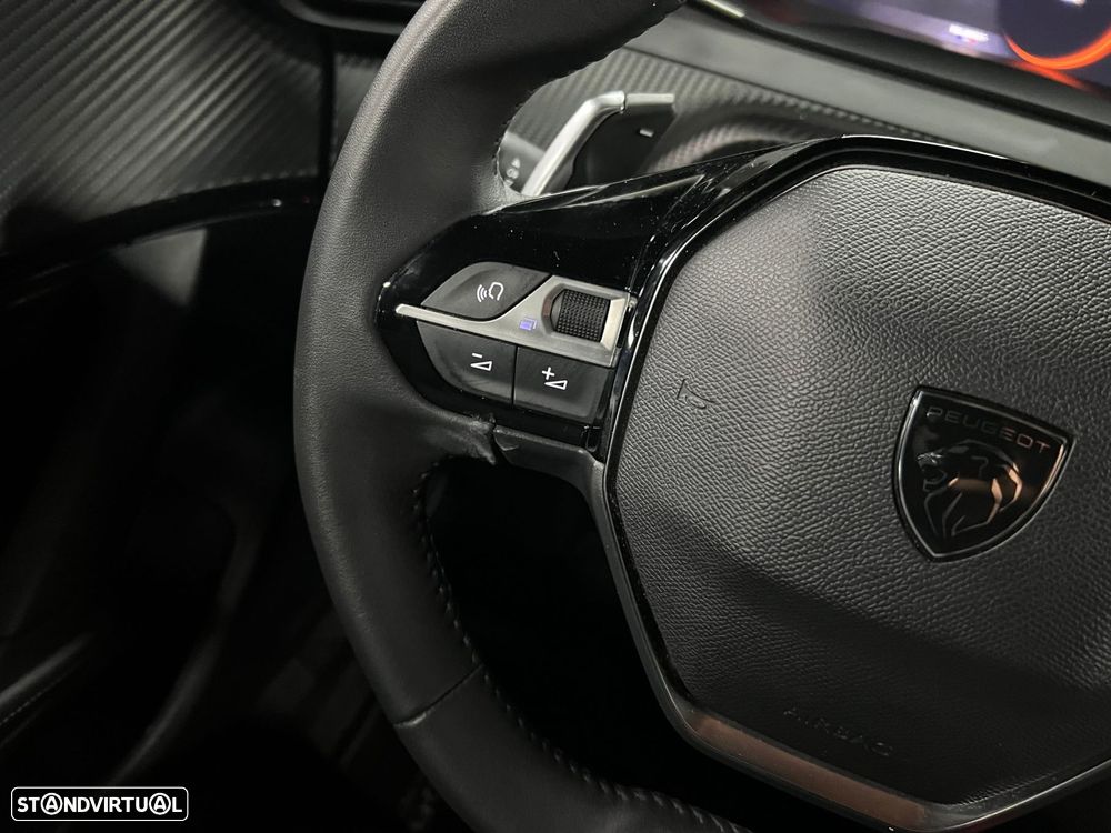 Peugeot 2008 1.2 Hybrid Allure e-DCS6 - 16