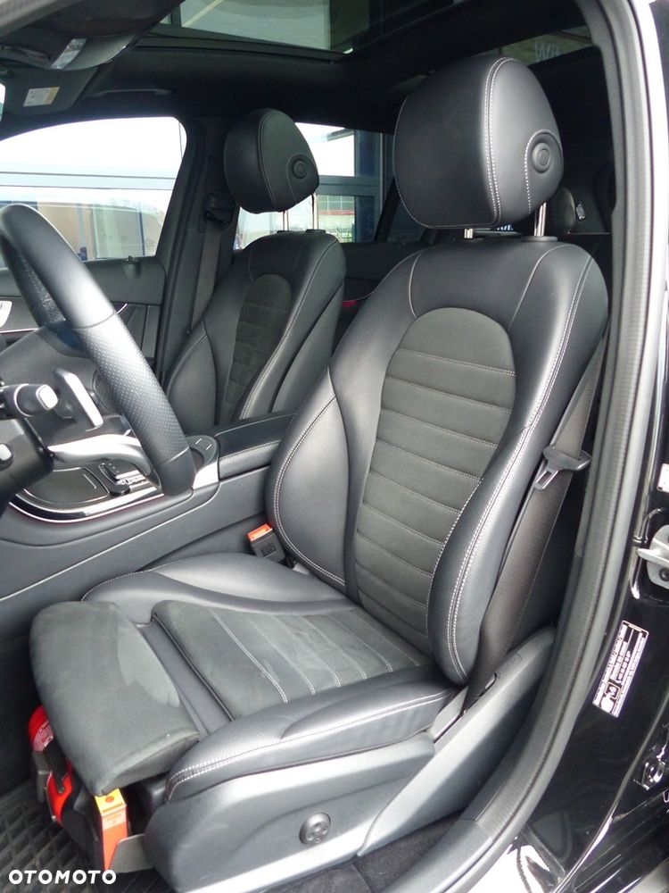 Mercedes-Benz GLC 200 4Matic 9G-TRONIC AMG Line - 16