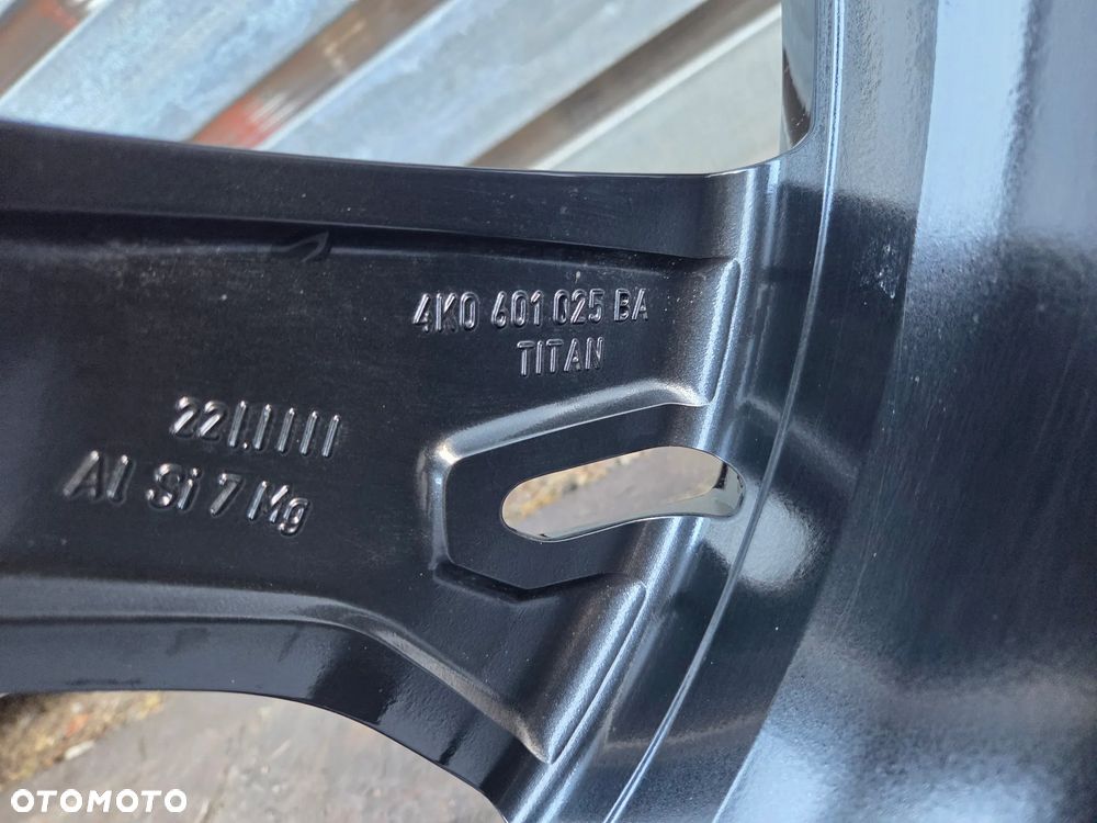 OE Audi RS6 RS7 C8 4K Koła felgi 22" z oponami Pirelli 285/30 R22 kute jak nowe - 22