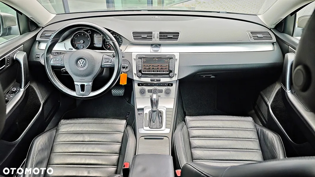 Volkswagen Passat 1.4 TSI BMT Comfortline DSG - 14