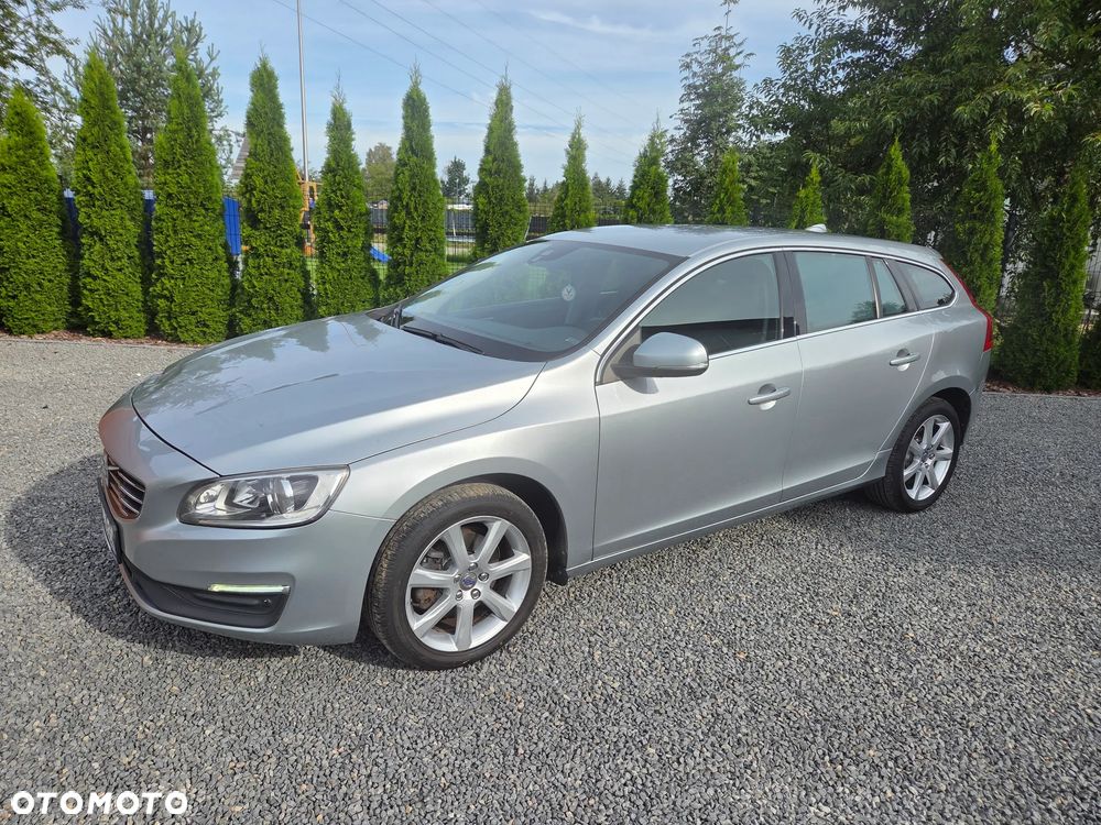 Volvo V60 D3 Drive-E Momentum - 2