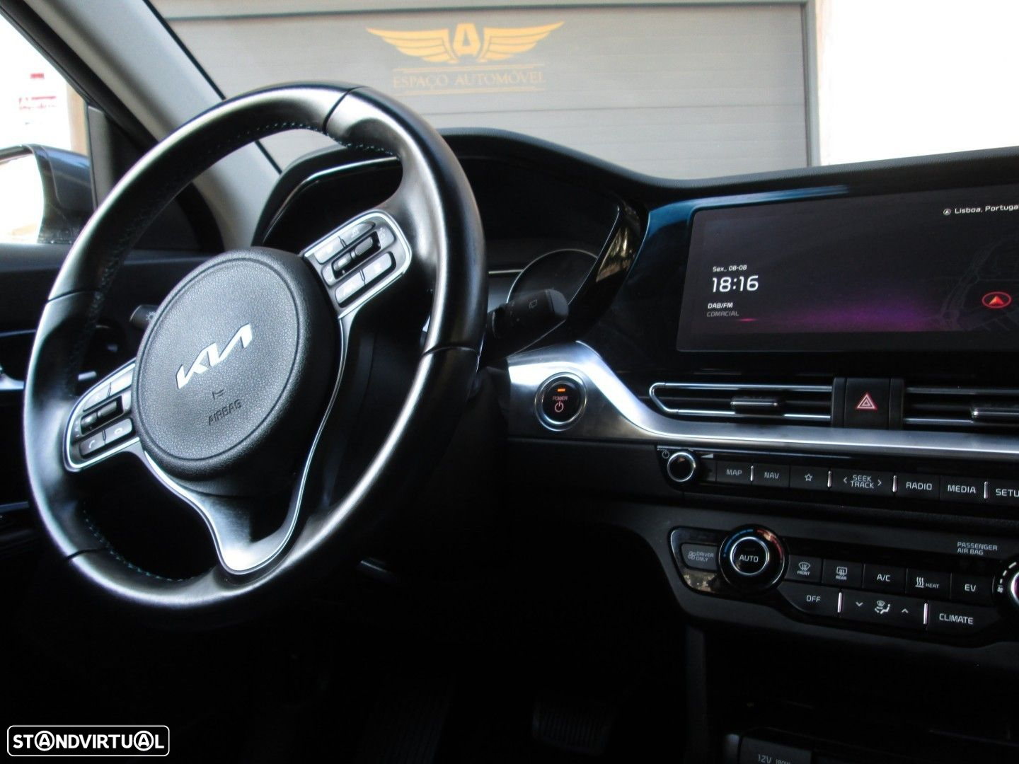 Kia e-Niro 39.2kWh Move 39 - 24