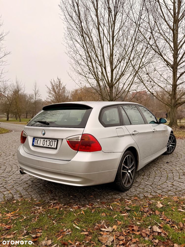 BMW Seria 3 320d - 5