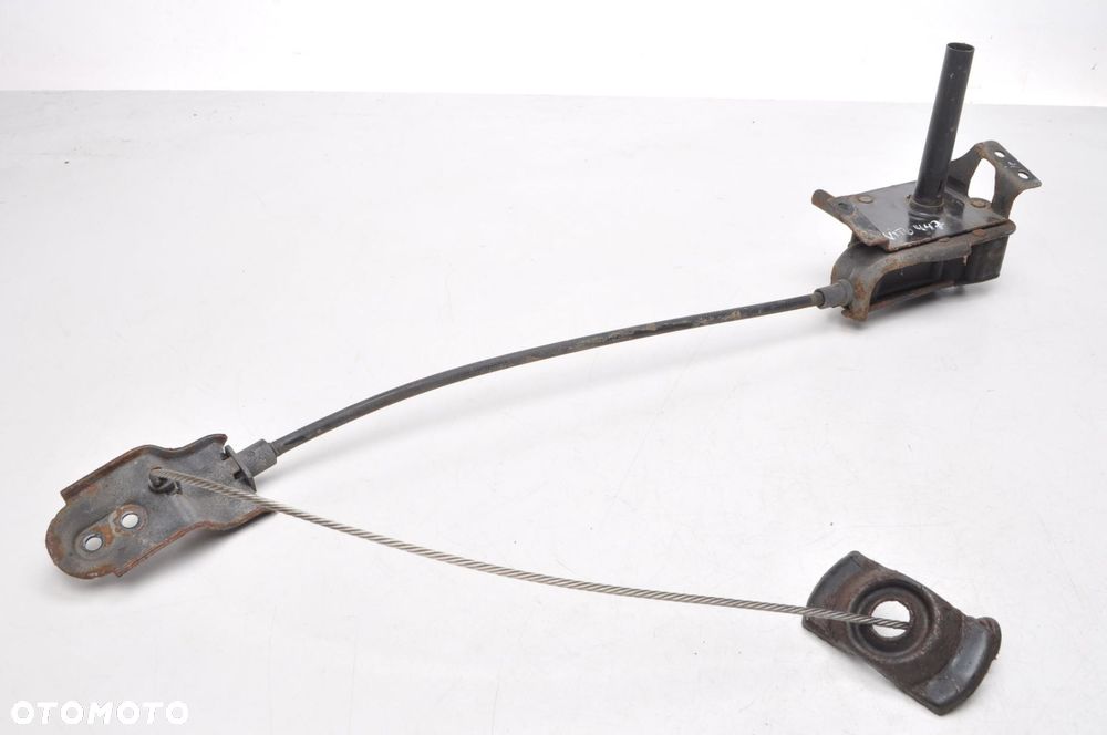 MERCEDES W447 WINDA KOŁA ZAPASOWEGO P2 - 1