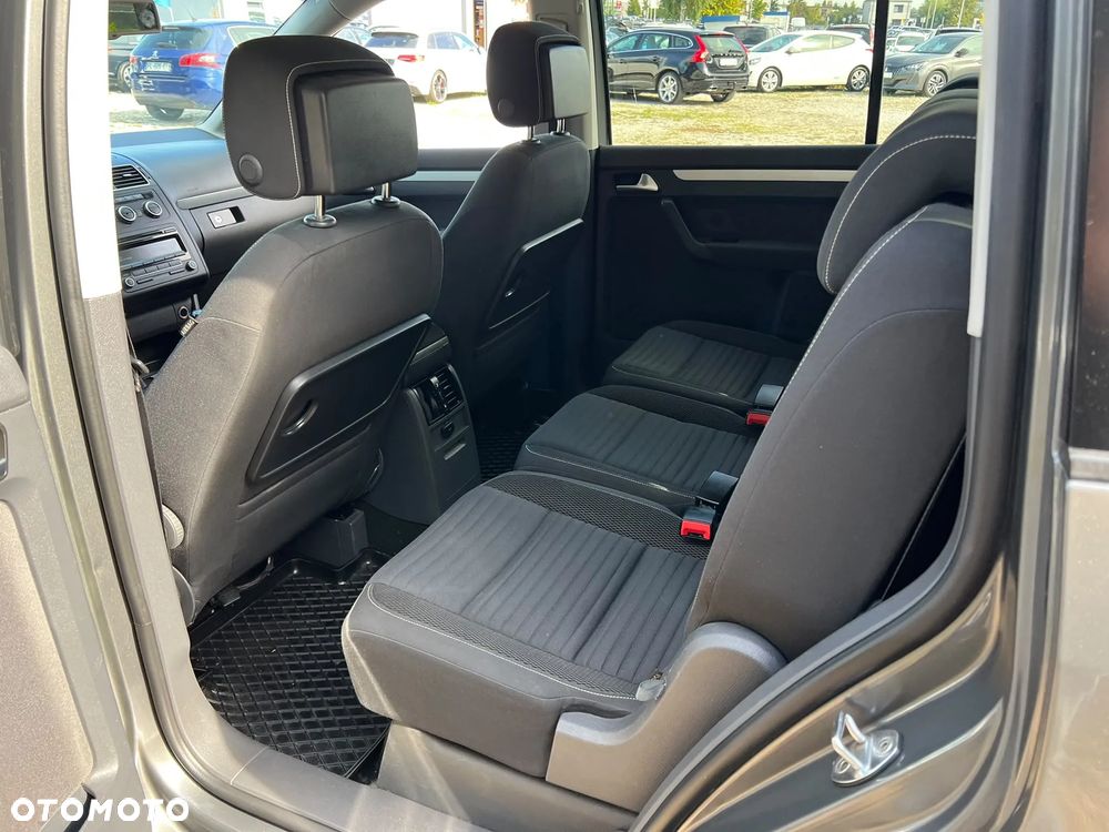 Volkswagen Touran 1.6 TDI DPF Cup - 23