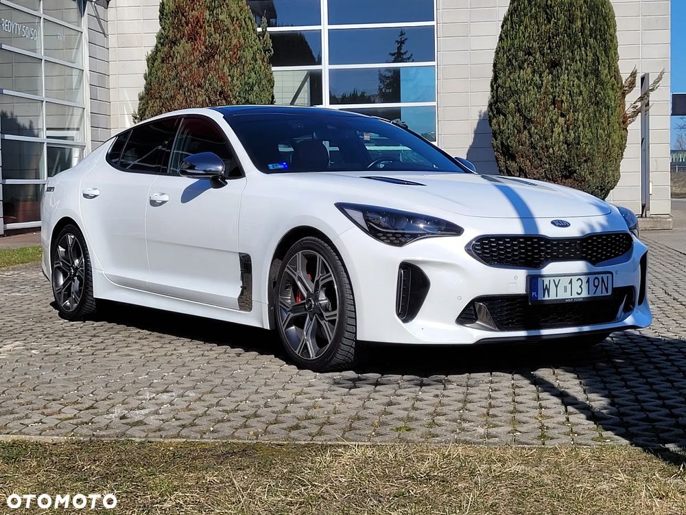 Kia Stinger - 7