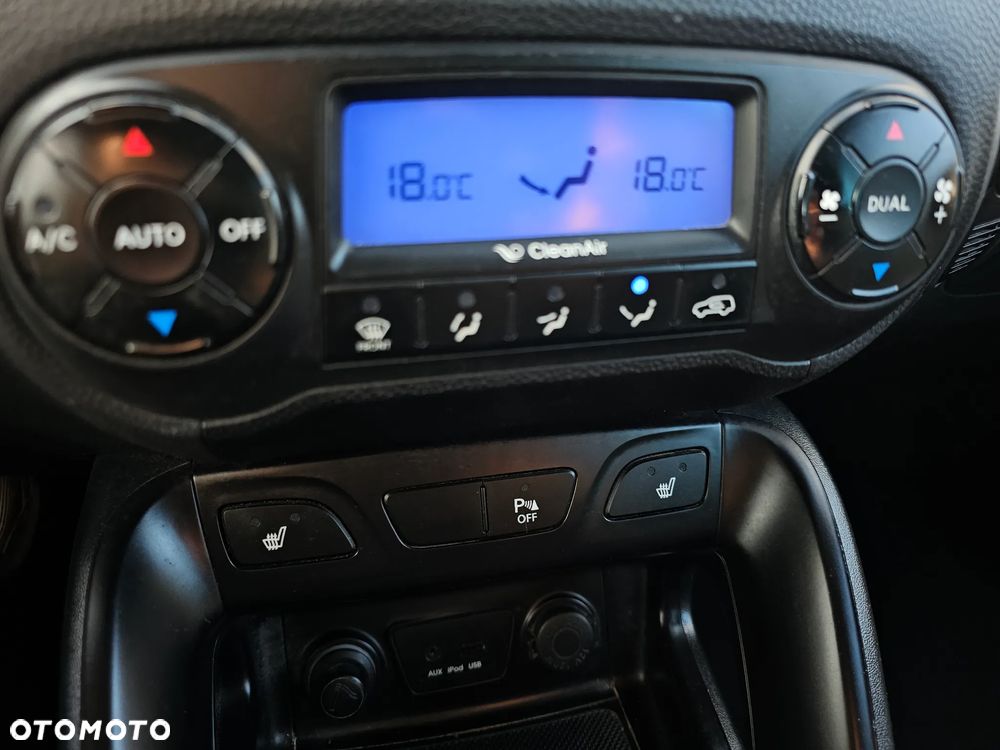 Hyundai ix35 2.0 CRDi 4WD Premium - 21