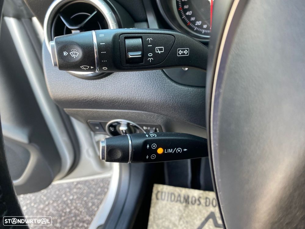 Mercedes-Benz CLA 180 - 18