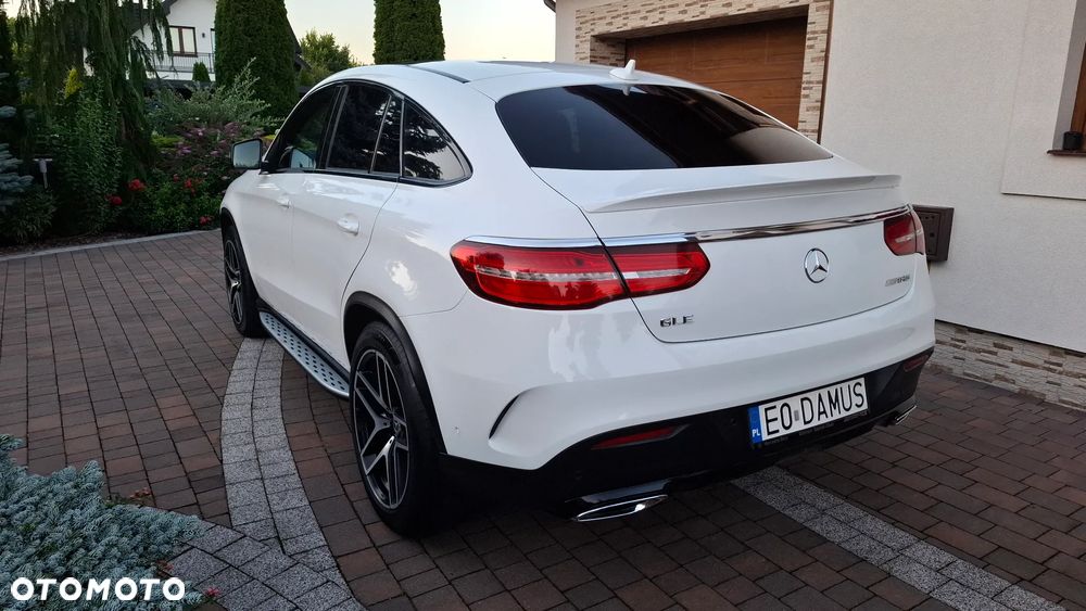 Mercedes-Benz GLE 350 d 4-Matic - 4