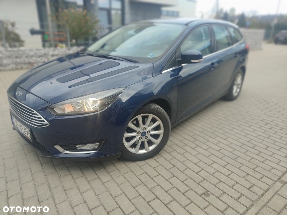 Ford Focus 1.5 EcoBoost SYNC Edition ASS - 2