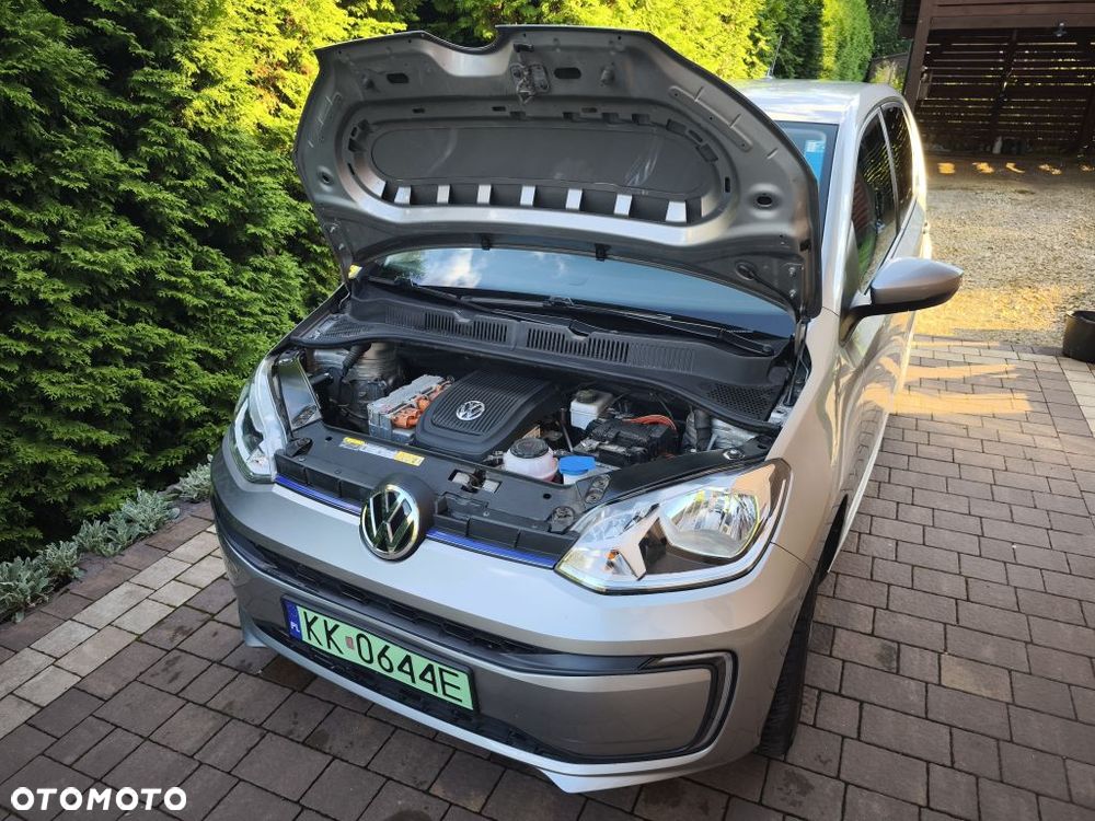 Volkswagen up! e-up - 13