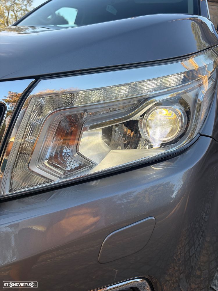 Nissan Navara 2.3 dCi CD 4WD N-Connecta Navi+Barras - 26