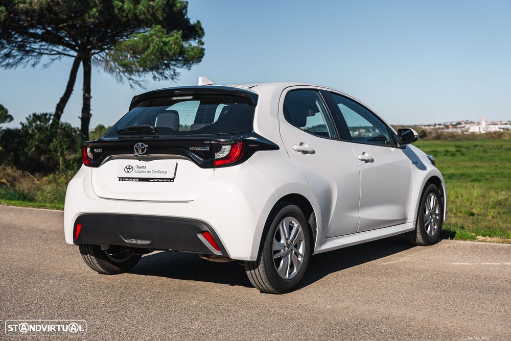 Toyota Yaris - 24