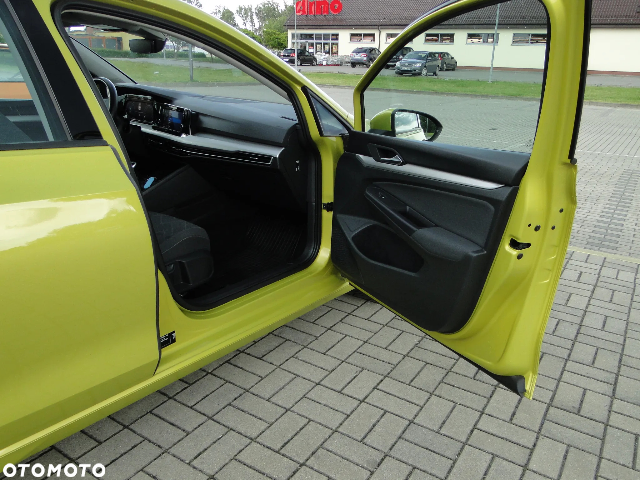 Volkswagen Golf VIII 1.5 TSI EVO Life - 16