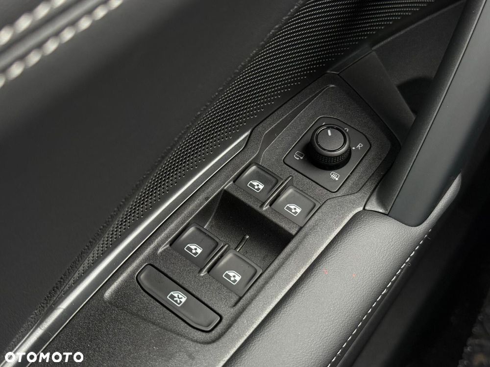 Volkswagen Tiguan - 23