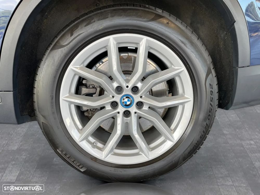 BMW X5 xDrive50e - 16