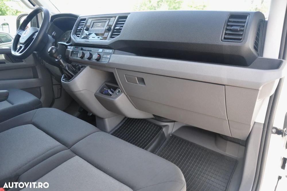 Volkswagen Crafter - 13