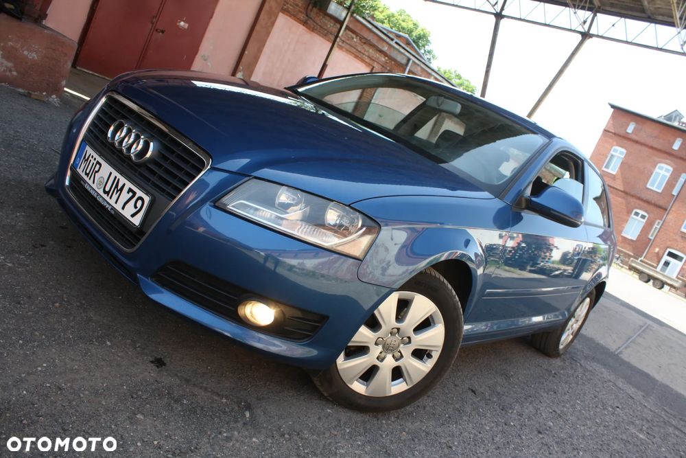 Audi A3 3-drzwiowe 1.6 S line Sportpaket (plus) - 9