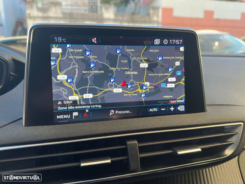 Peugeot 3008 1.5 BlueHDi Allure EAT8 - 16