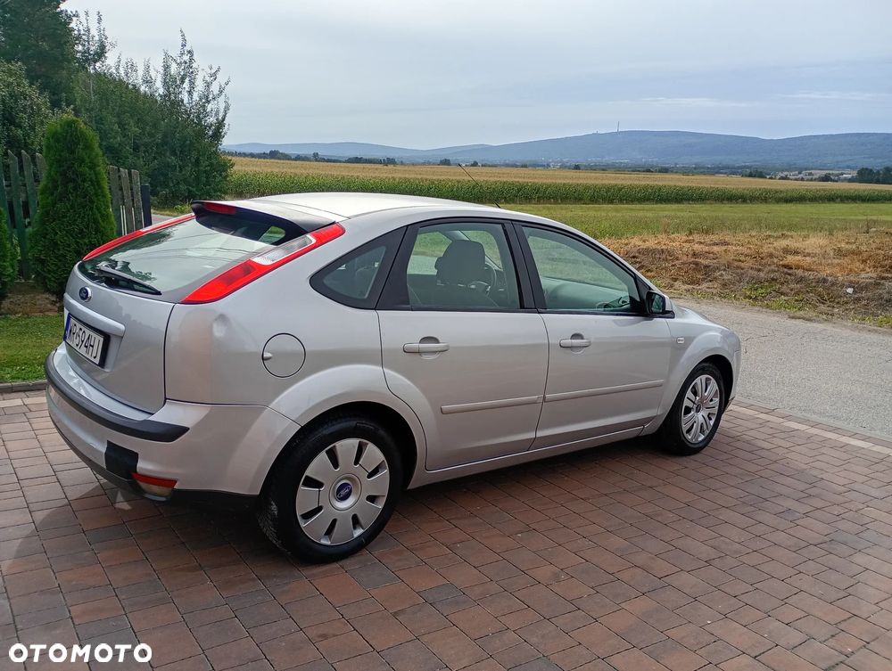 Ford Focus 1.6 Ambiente - 7