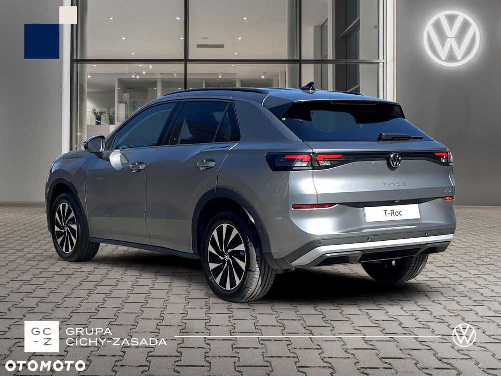 Volkswagen T-Roc - 4