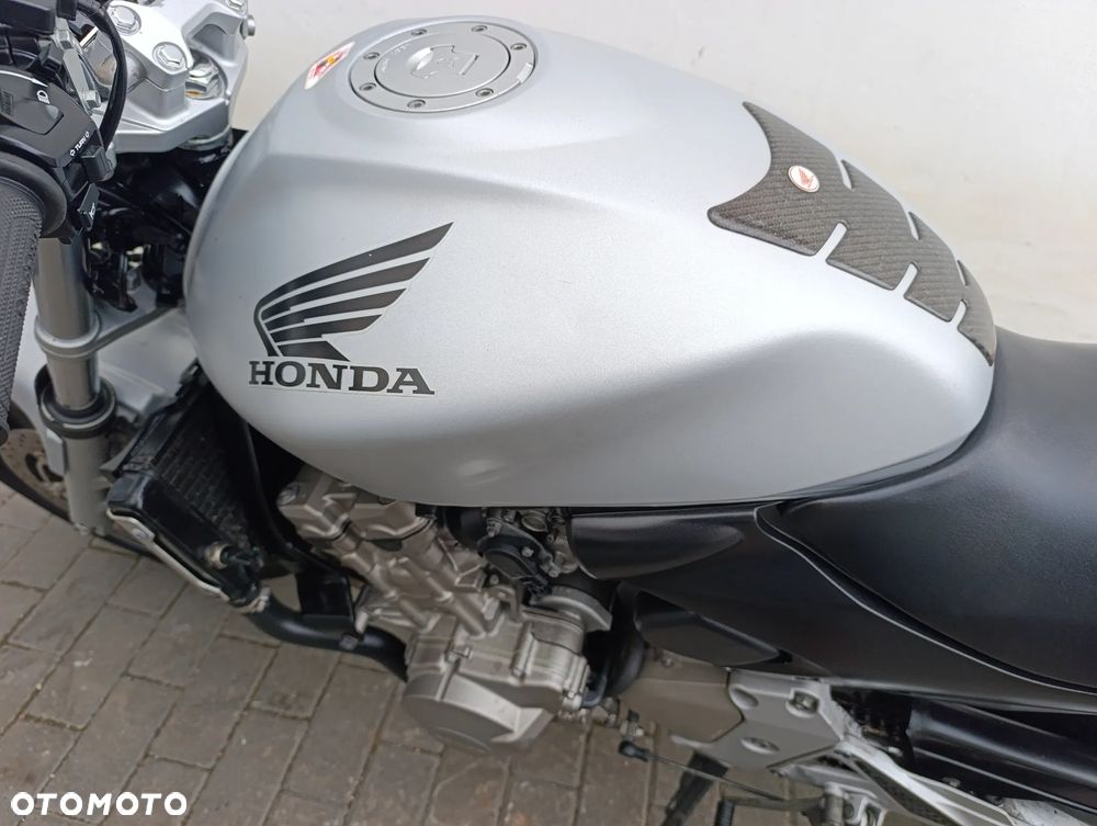 Honda Hornet - 14