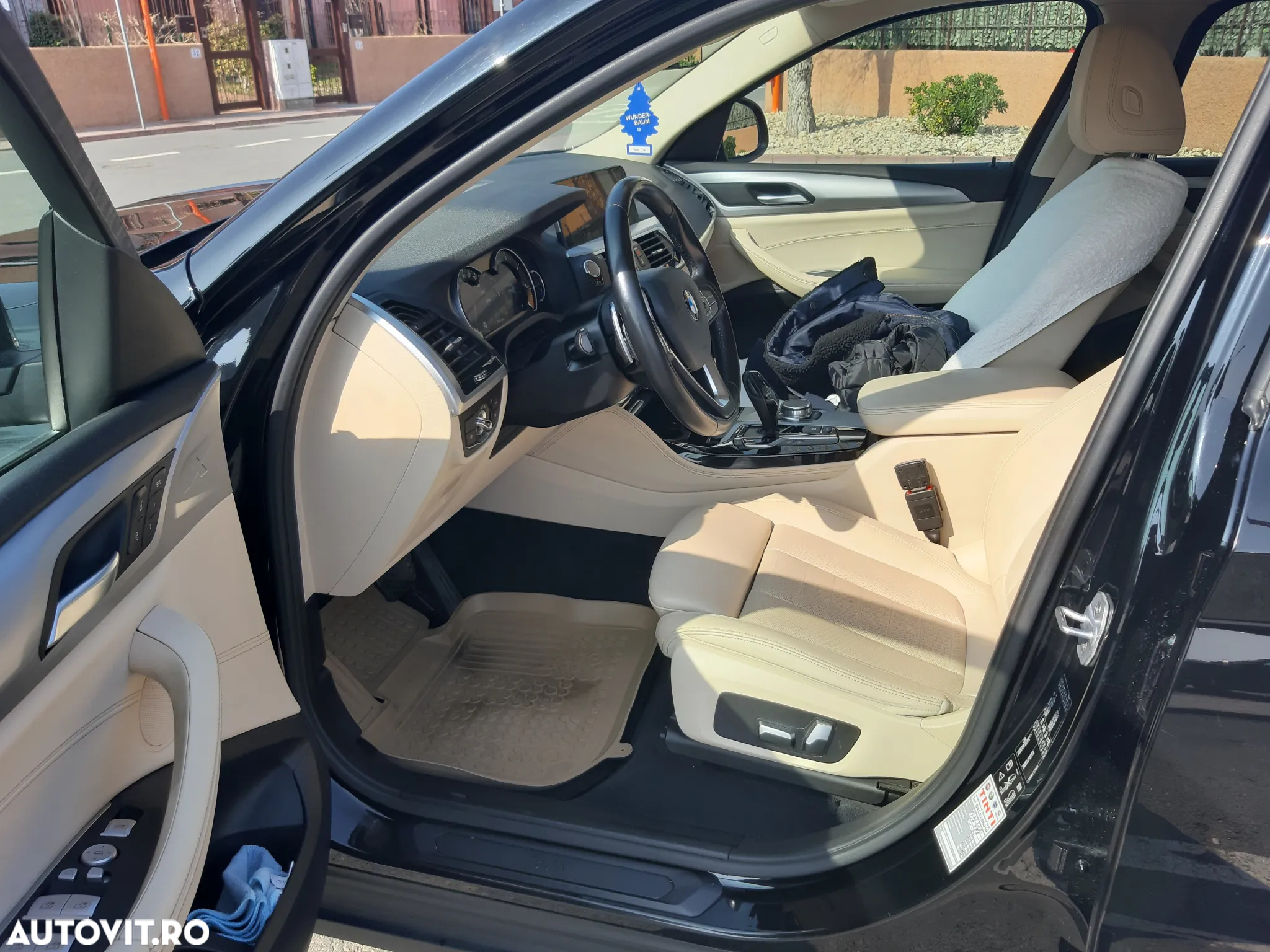BMW X4 xDrive20d Standard - 20