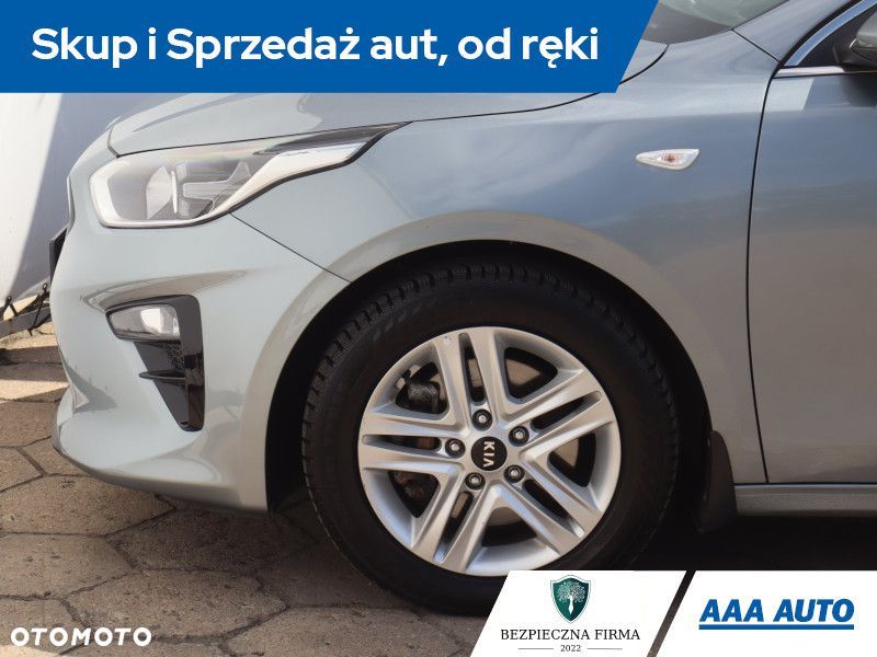 Kia Ceed - 15