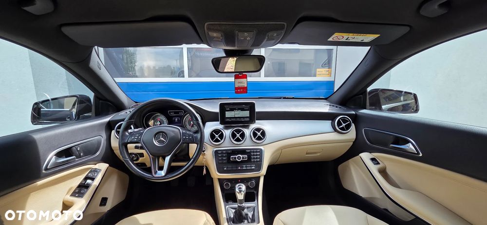Mercedes-Benz CLA - 15