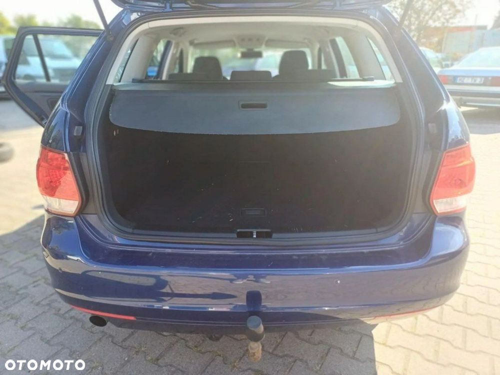 Volkswagen Golf 1.6 TDI DPF BlueMotion Technology Comfortline - 10