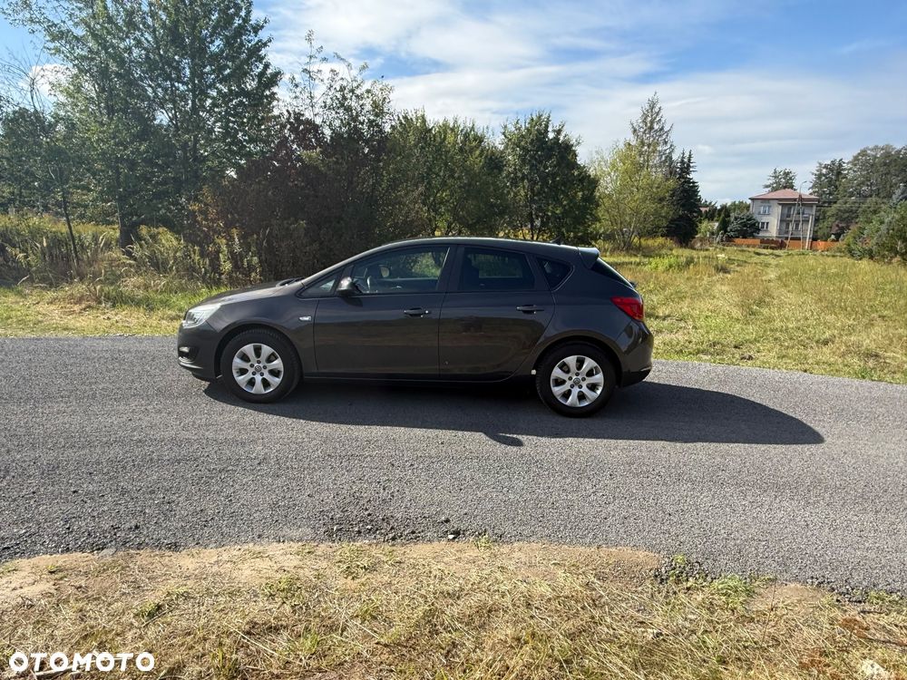 Opel Astra 1.6 CDTI DPF ecoFLEX Start/Stop Edition - 4