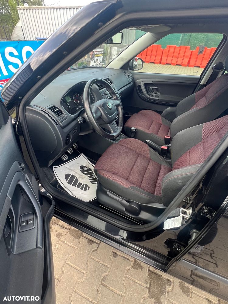 Skoda Fabia 1.2 TSI Monte Carlo - 11