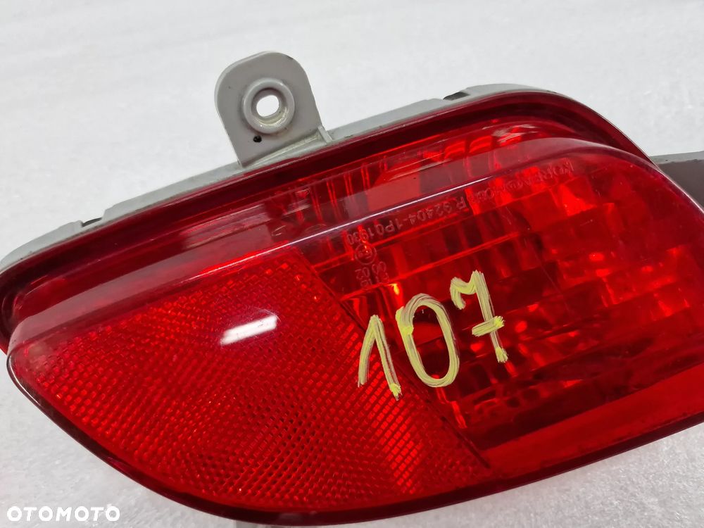 KIA VENGA 09- PRAWA PRZECIWMGIELNA LAMPA TYLNA TYLNIA TYŁ , NR AUKCJI LMT107 - 3