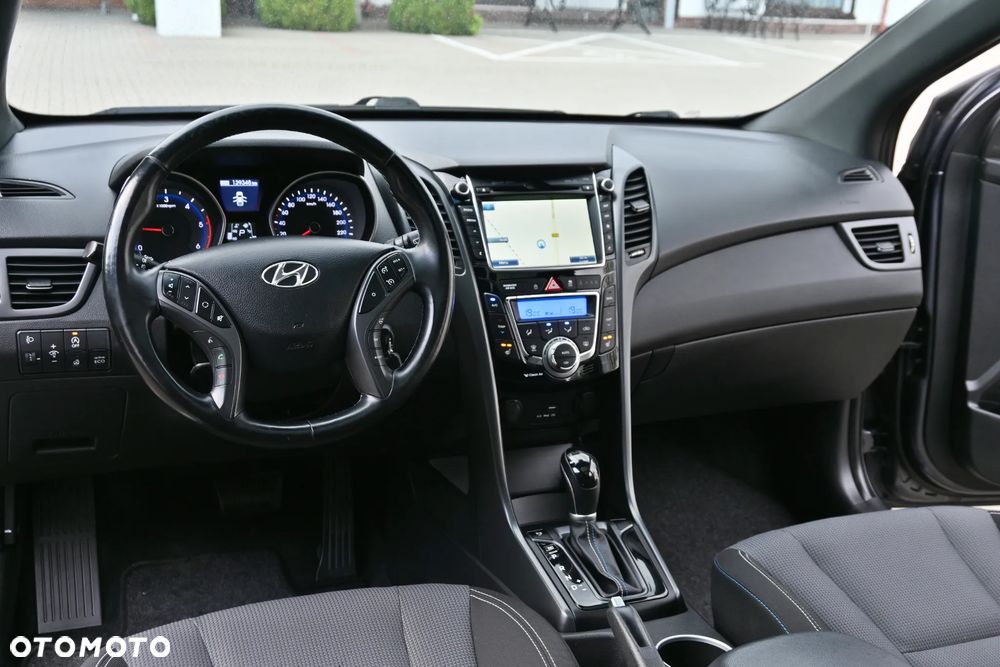 Hyundai i30 1.6 CRDI DCT Passion Plus - 32