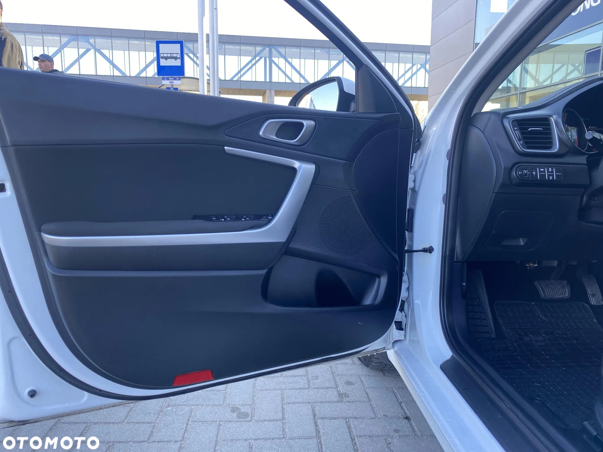 Kia Ceed 1.5 T-GDI M DCT - 10
